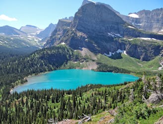 11 Great Hikes in Glacier National Park