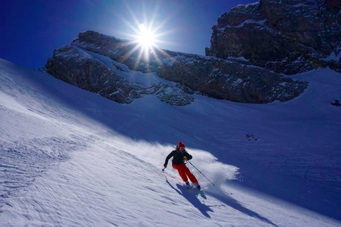 Les 5 accessoires indispensables pour passer une bonne journée sur les  pistes de ski - Valetmont - Snowuniverse Blog