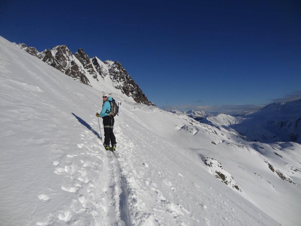 Skinning up towards the Col.