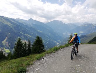 Smooth Tracks & Massive Views : Bike the Zillertal