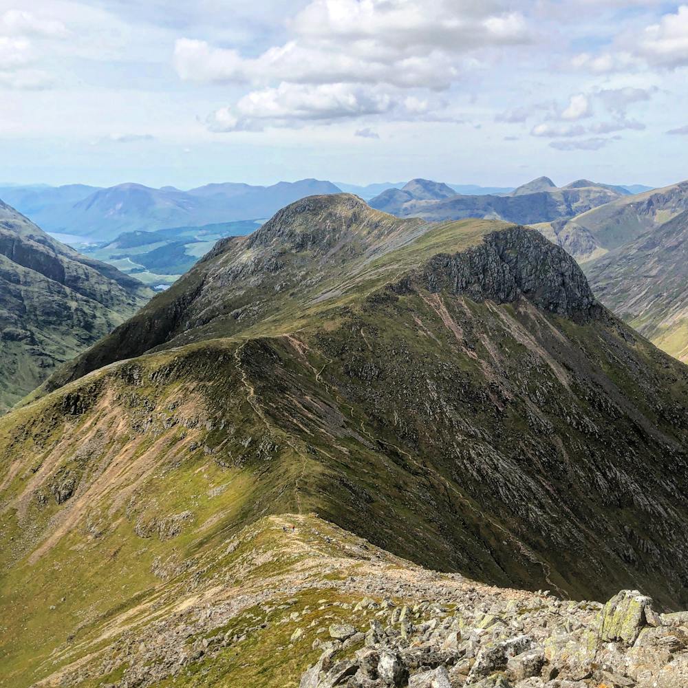 Looking towards Stob Na Doire, Stob Coire Altruim and Stob na Broige, the three other Munro's bagged on this hike.