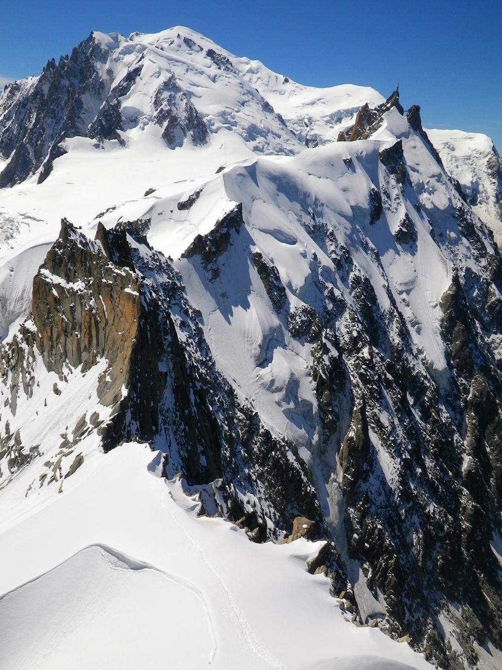 Looking back along the traverse from the Aiguille du Plan's summit.
