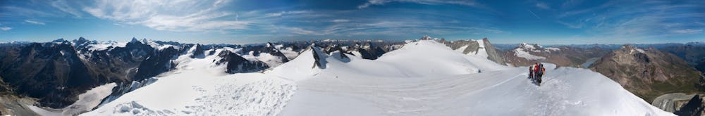 The summit panorama from the Pigne d'Arolla