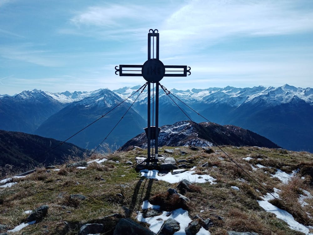 The Steinkogel summit cross