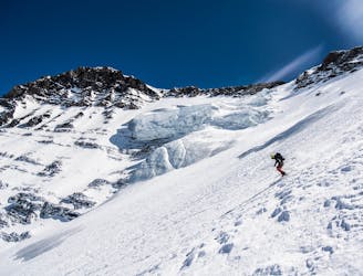 Challenging Big Mountain Ski Tours Above Pralognan