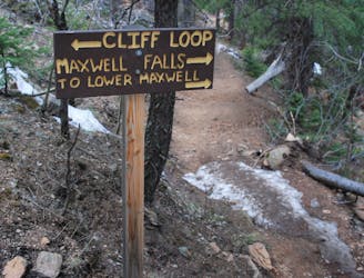 Maxwell Falls Trail