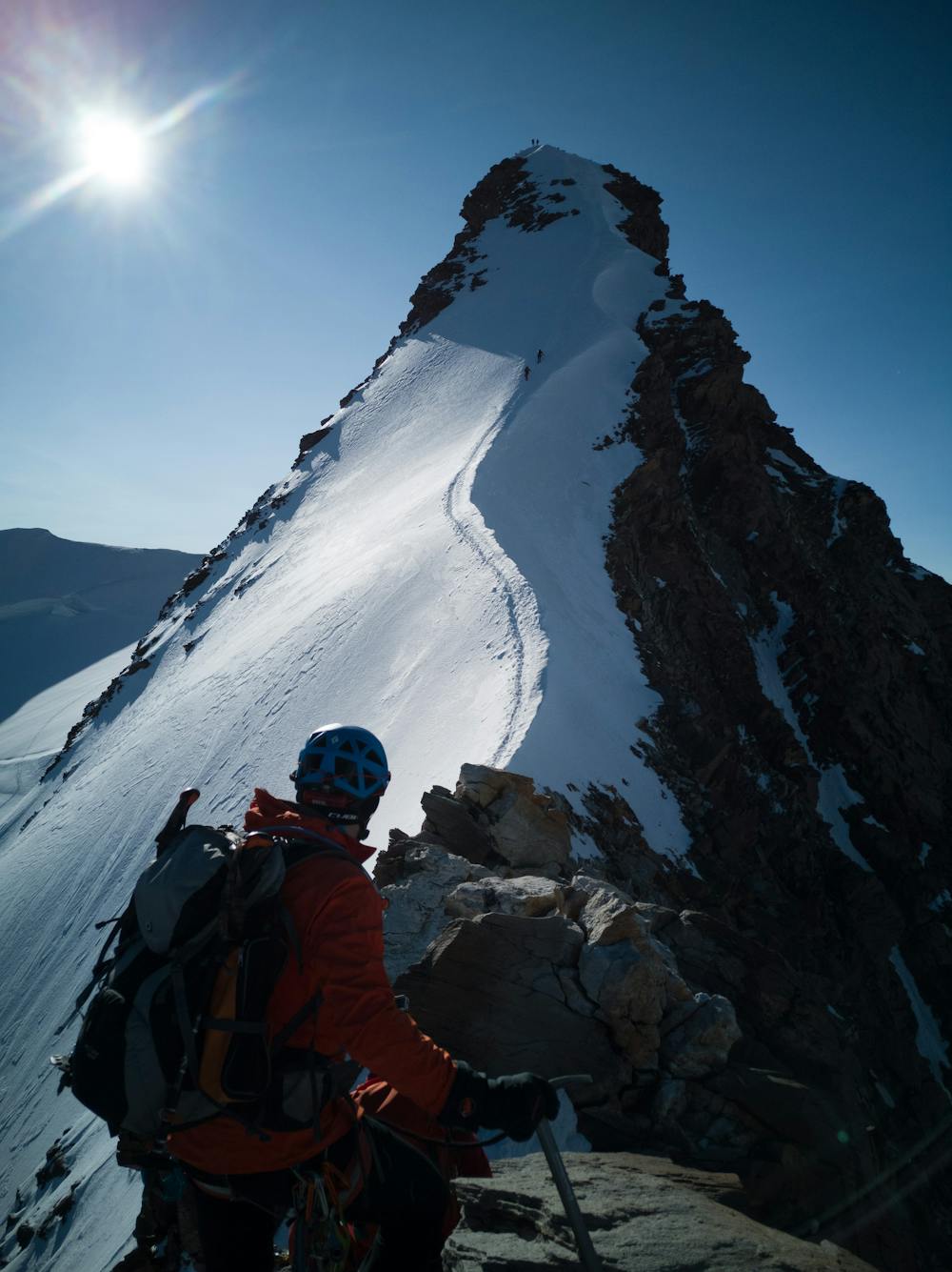 Dufourspitze. Final ridge to the summit
