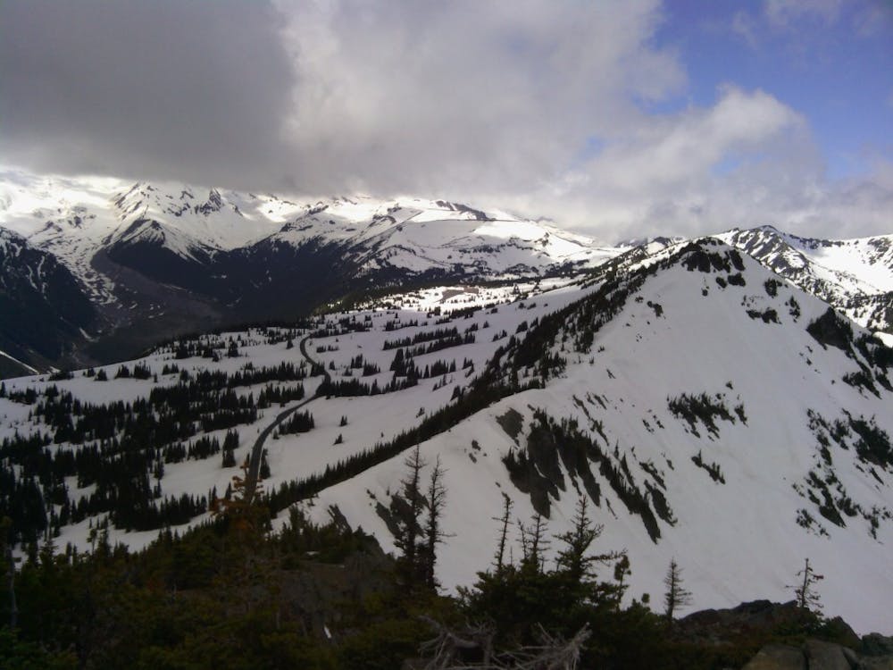 Looking back at the Sunrise area from Dege Peak
