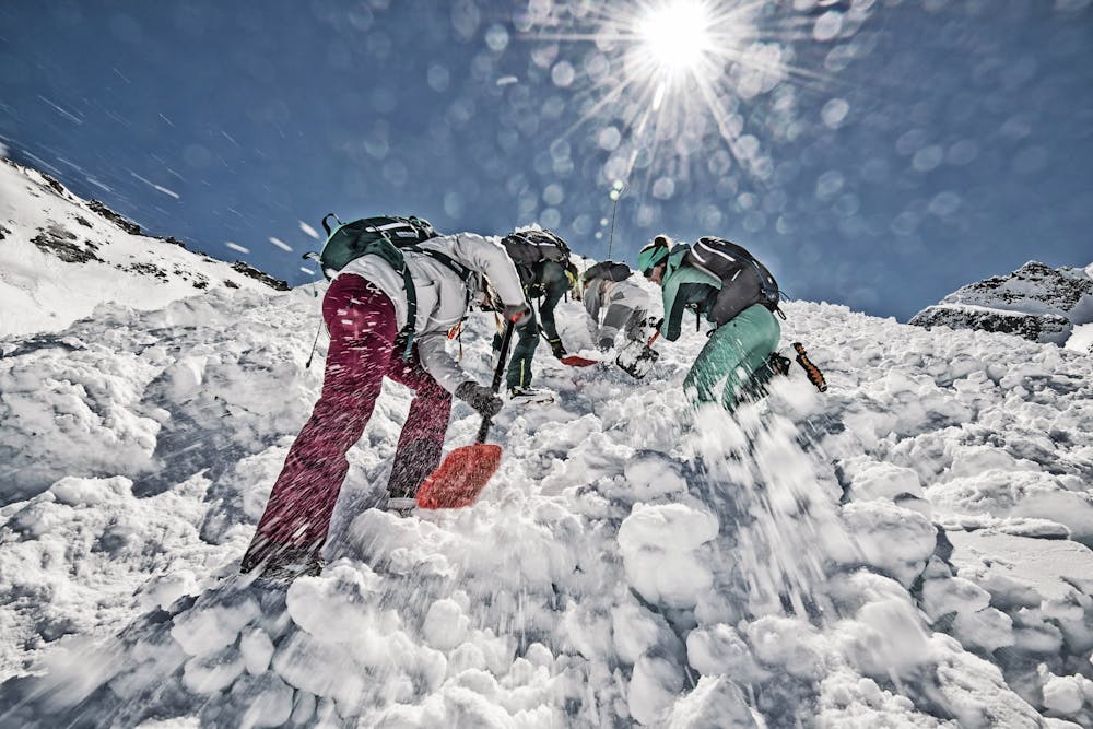 Photo from Furka Pass intensive avalanche course by Mammut Alpine School
