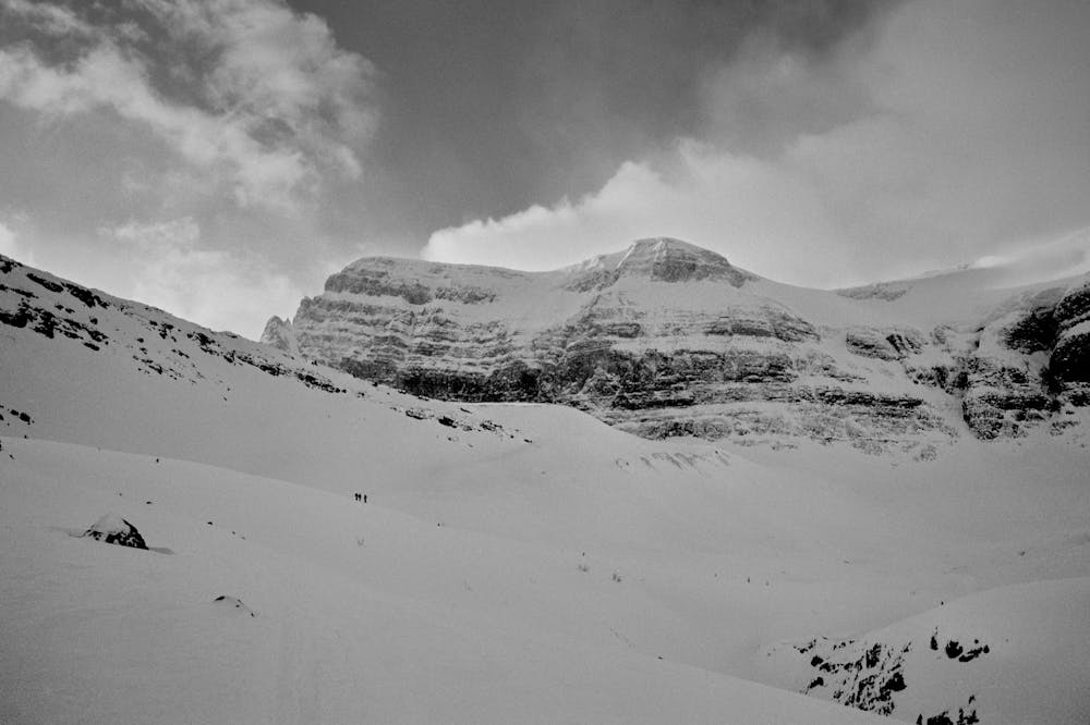The approach to Bow Hut