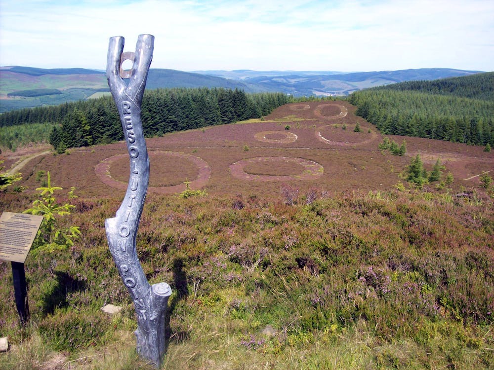 Resolution Point artwork along the path to Traquair