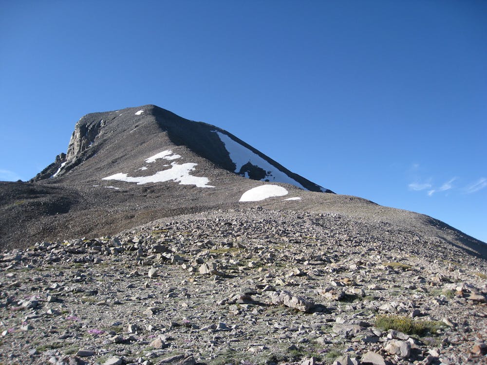 Talus-strewn ridge leading to the summit