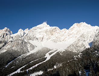 Ski mountaineering to Rifugio Scotter