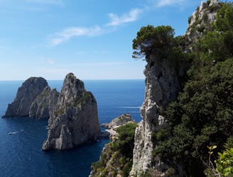 Hike Capri - Explore Italy's Finest Small Island