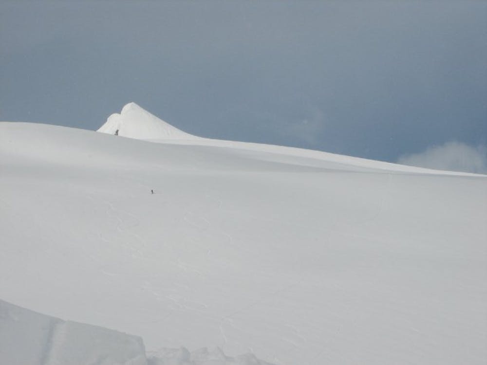 Skiing back down the Sulphide Glacier