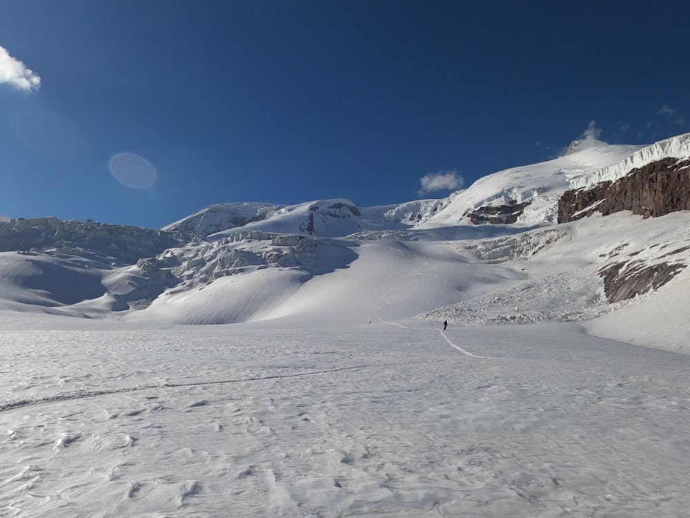 Photo from Ski descent via Hobot