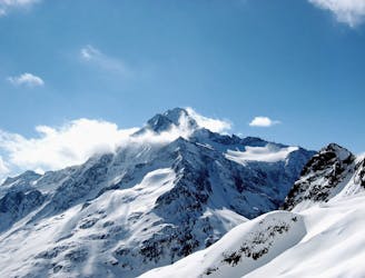 Urner Alps Traverse: Chelenalp Hut to Steingetscher Hotel