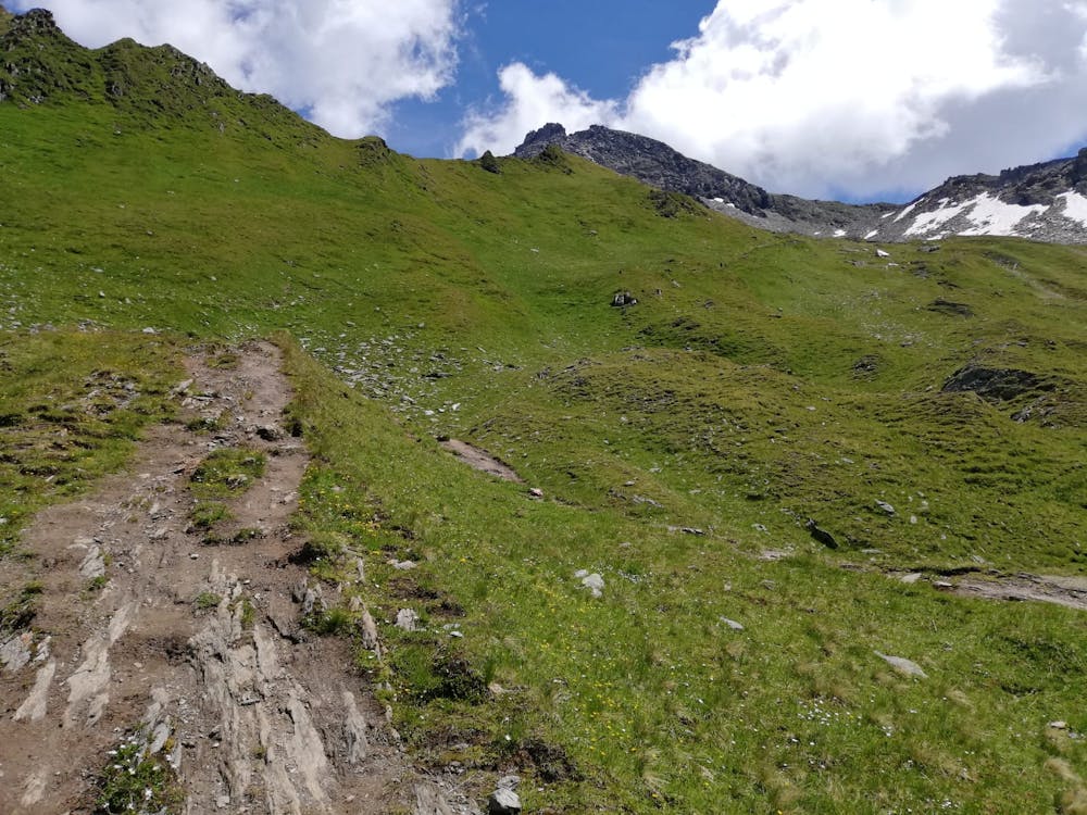 Looking up at the route from midway to the col