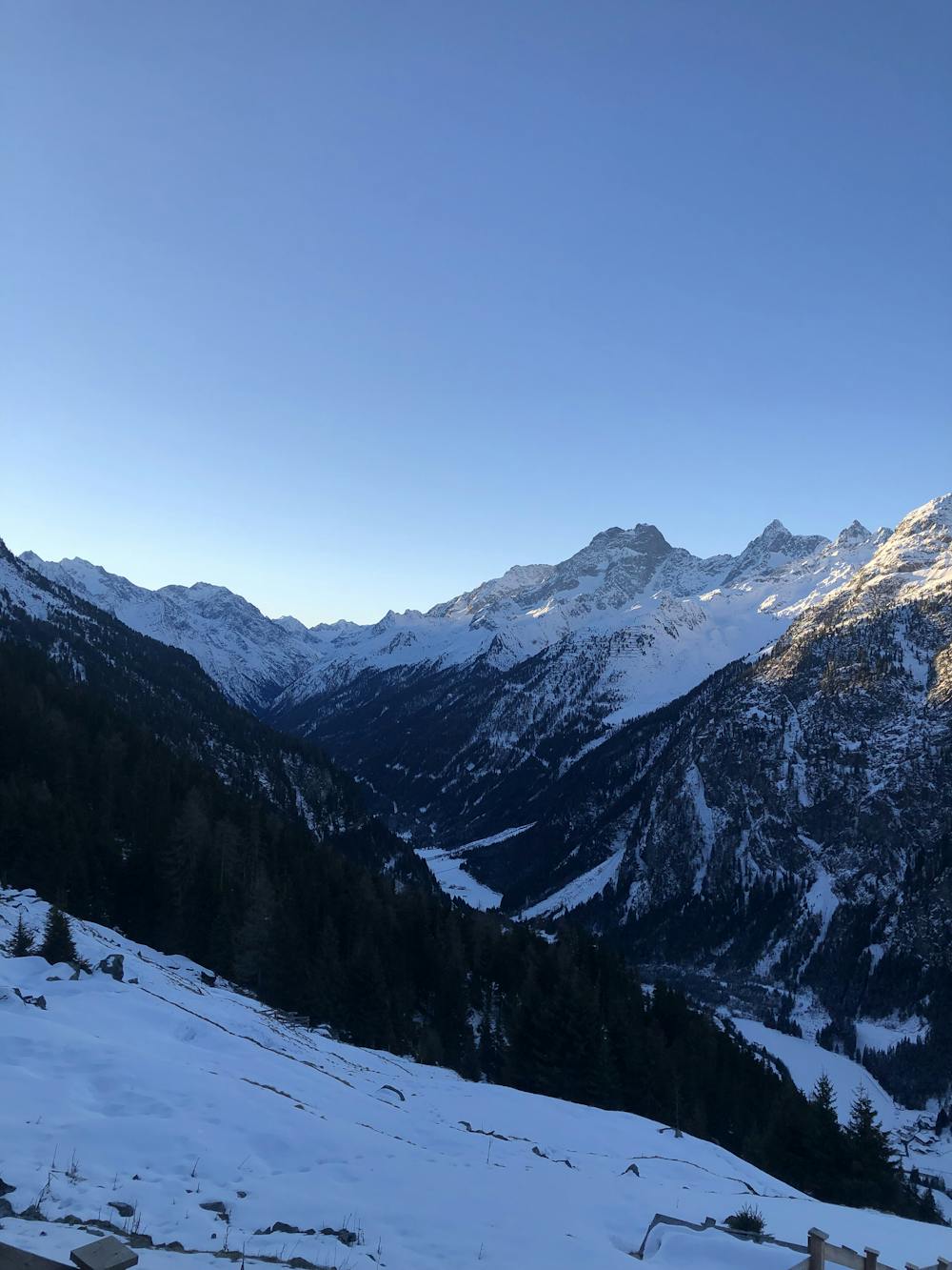 View towards the end of the valley and the Pitztal glacier ski area