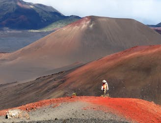 Haleakalā Crater: Sliding Sands Trail