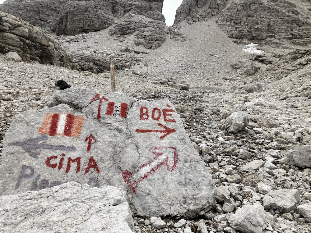 Directions to either Cima Pisciadu or Boe