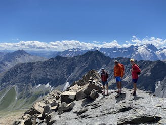 Col de Petit jean 3065 m  pentes S - Aiguille de l'Épaisseur 3230 m versant SE