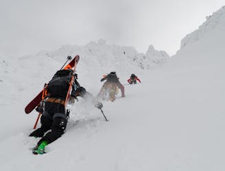 Avalanche NW Couloir