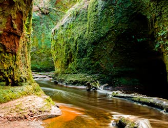 The Devil's Pulpit and Finnich Glen