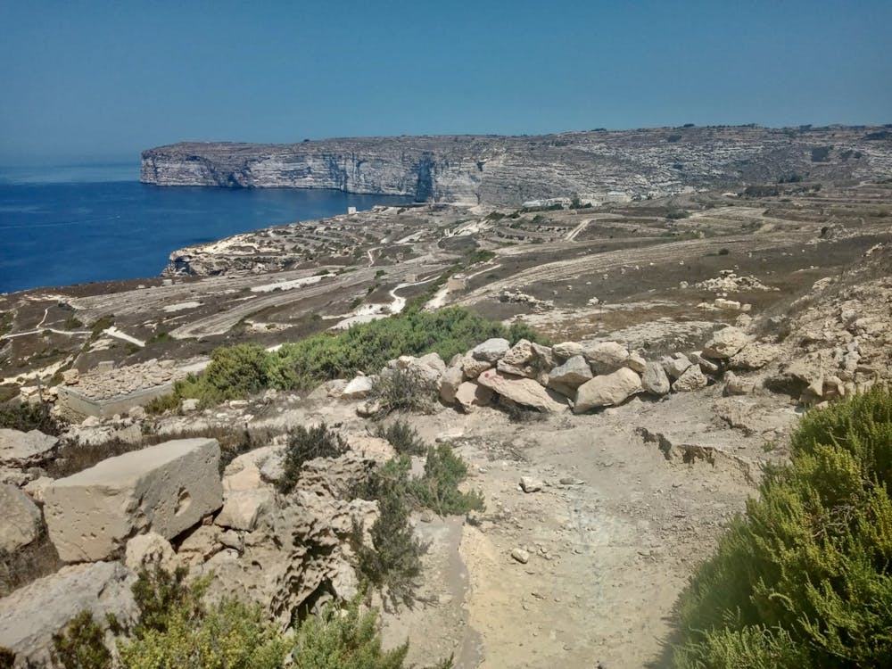 Lovely paths and big views close to Xlendi