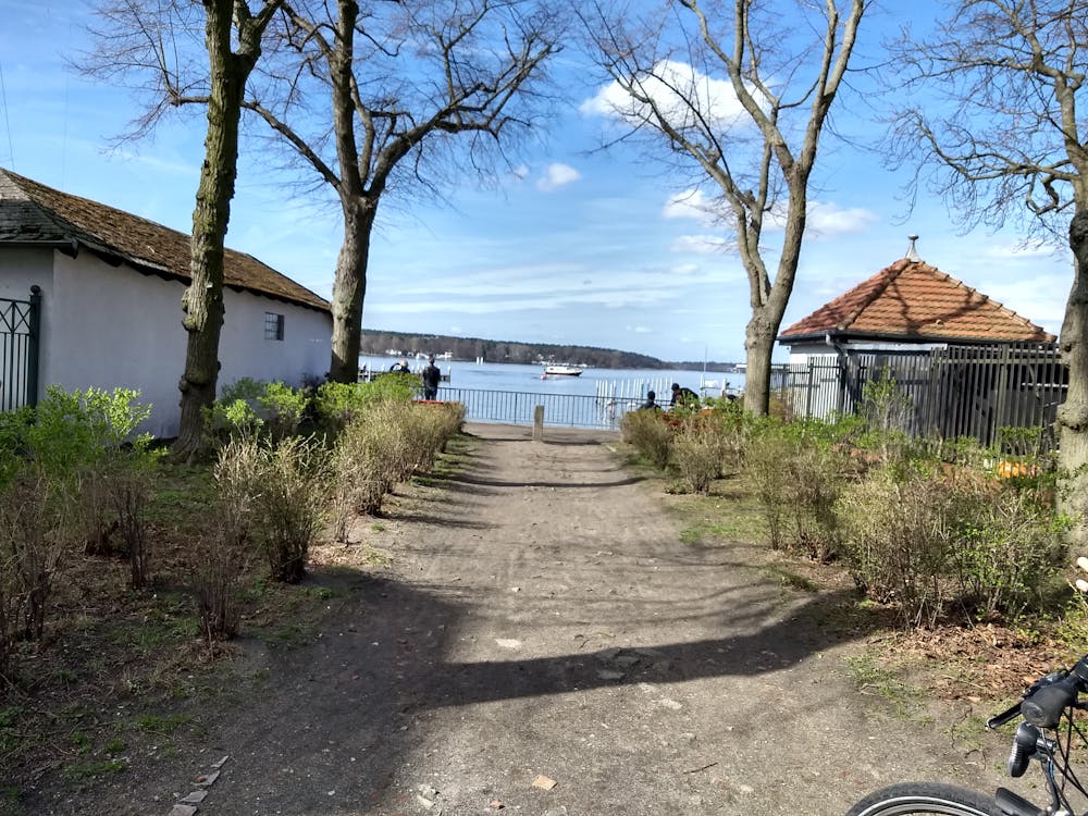 Arriving at Wannsee