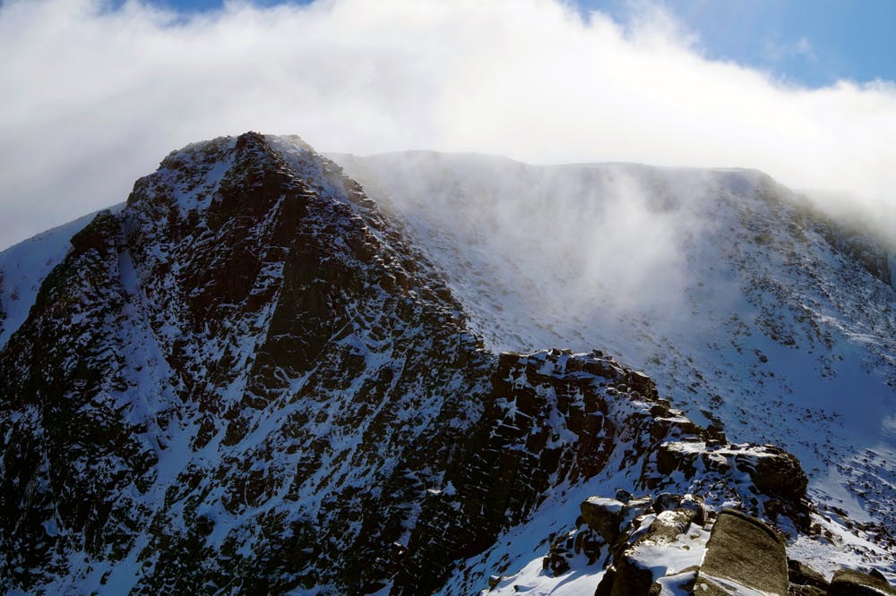 Looking at the upper section of the ridge in winter conditions