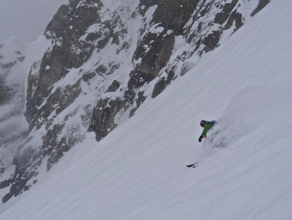 Perfect conditions in the Tomas Couloir.