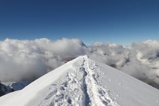 Breithorn South Face to the Guide d'Ayas Hut