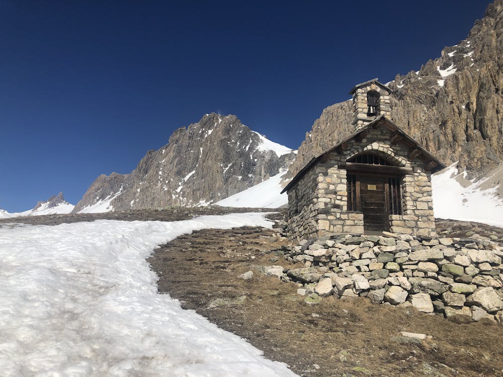 Chapel on the final descent