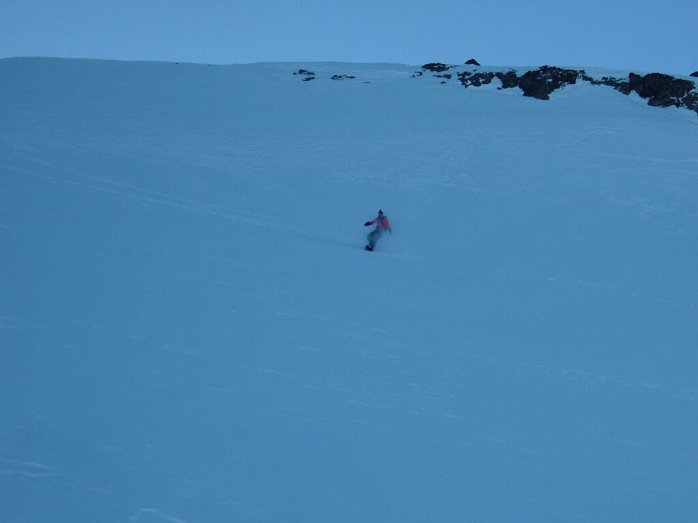 Snowboarding off the top of the Interglacier