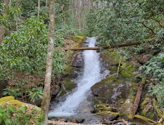 Sugar Creek Falls