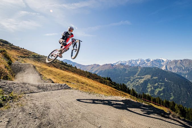 The Best Downhill Tracks in the Verbier Bike Park