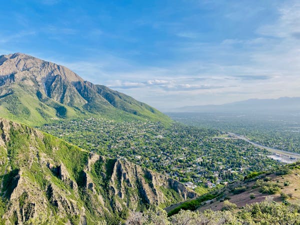 10 Stunning Hikes near Salt Lake City