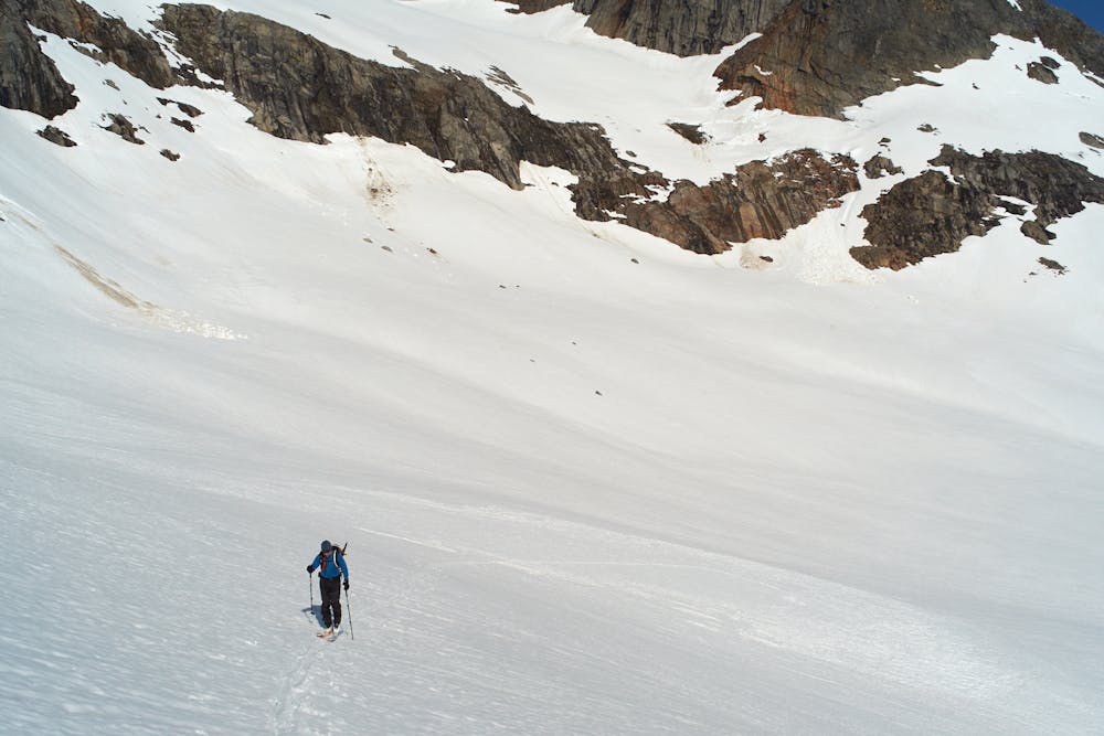 Ascending the steeper section that gives access to the glacier 