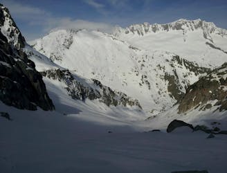 Urner Alps Traverse: Albert Heim Hut to Chelenalp Hut