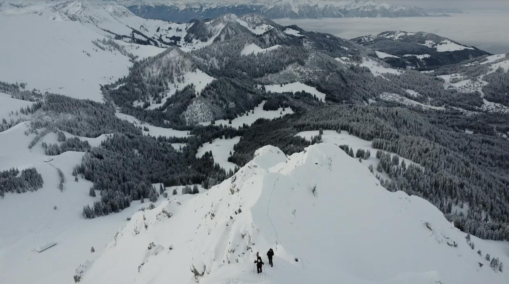 Final ridge to the summit
