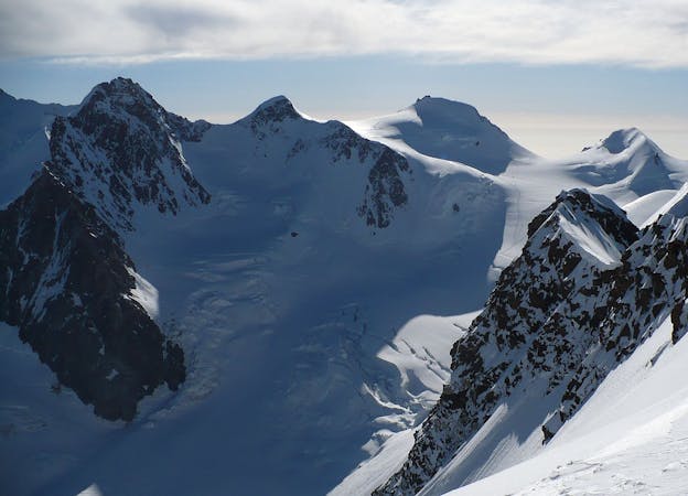 5 of the Most Iconic Ski Peaks in the Alps