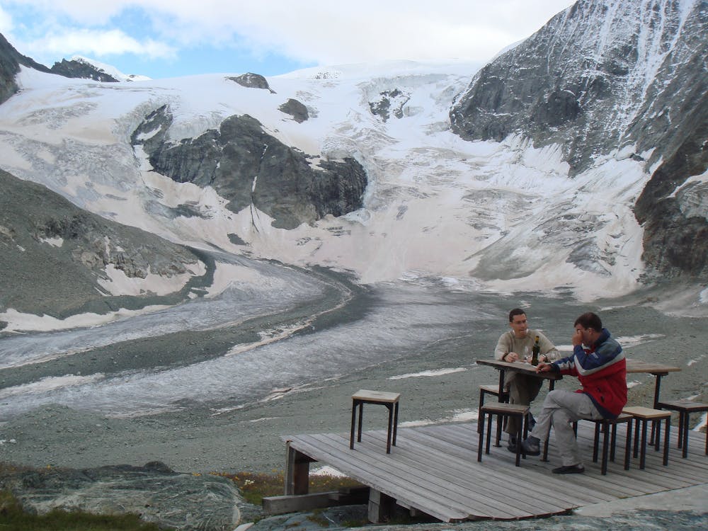 A drink on the terrace of the Cabane de Dix, with the Glacier de Cheilon behind.