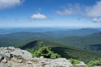 Hiking to White Rocks on the Bald Mountain Trail - Vermont Begins Here