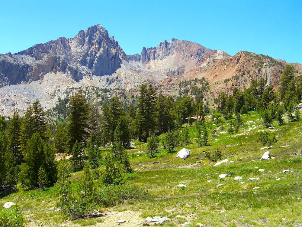 Sierra scenery near Pinchot Pass