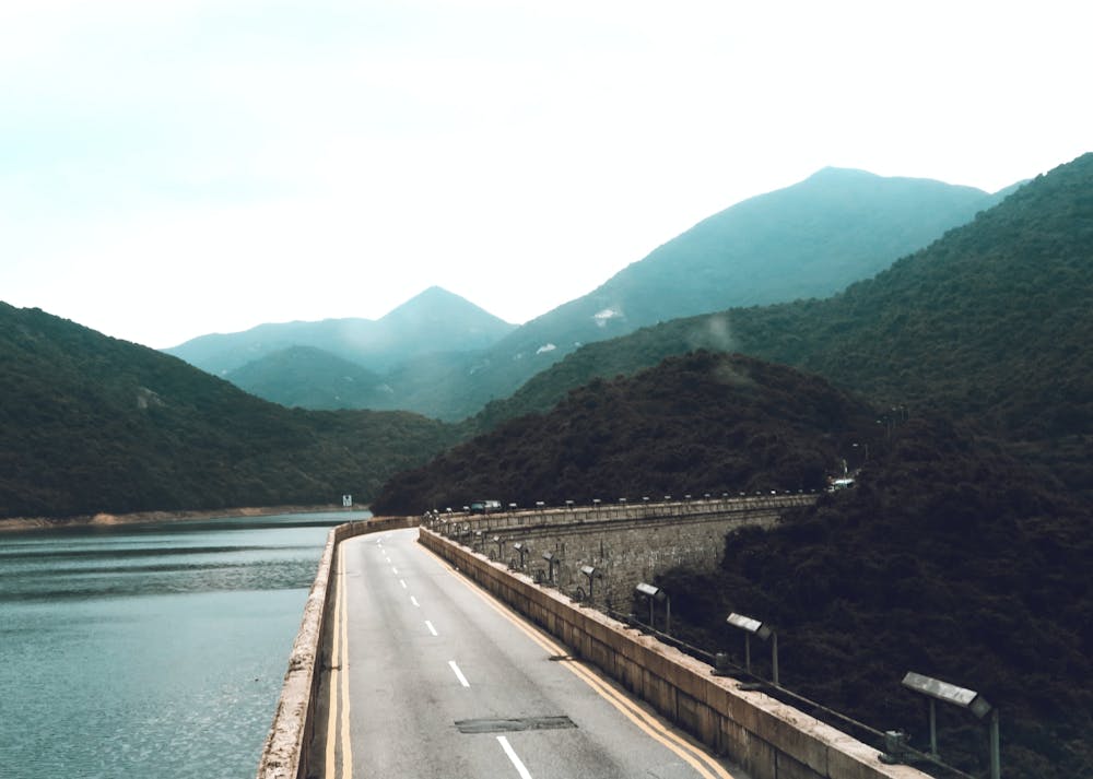 Tai Tam Reservoir road
