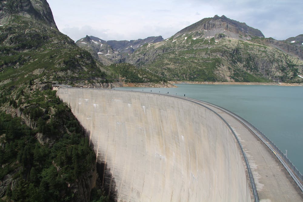 The Émosson Dam