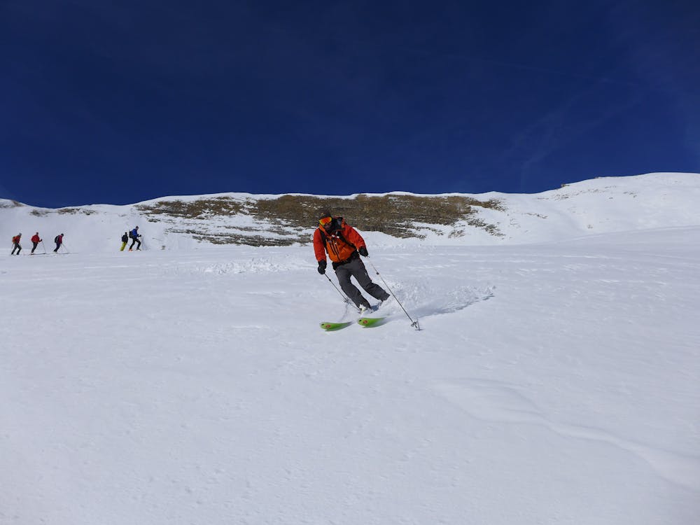 Skiing down from Col de Balafrasse